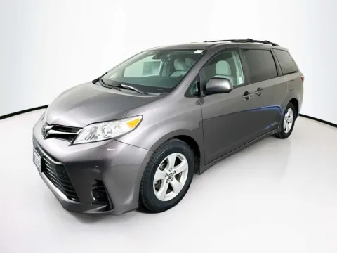 Another view of 2019 Toyota Sienna LE for sale in Indio, CA at Unicars Honda