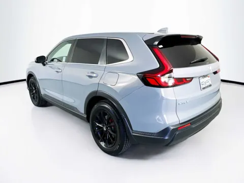 More photos of 2023 Honda CR-V EX at Unicars Honda, CA