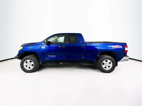 More photos of 2014 Toyota Tundra SR5 at Unicars Honda, CA