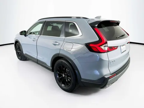 More photos of 2024 Honda CR-V Hybrid Sport-L at Unicars Honda, CA