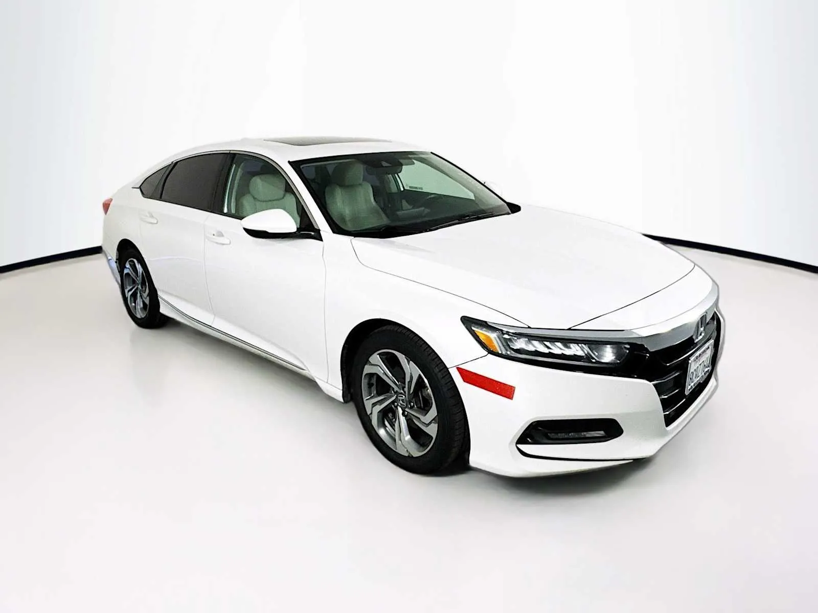White 2018 Honda Accord EX-L Navi 1.5T for sale in Indio, CA