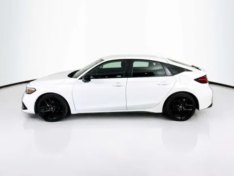 More photos of 2022 Honda Civic Hatchback Sport at Unicars Honda, CA