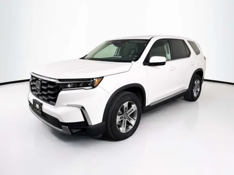 Another view of 2024 Honda Pilot EX-L 8 Passenger for sale in Indio, CA at Unicars Honda