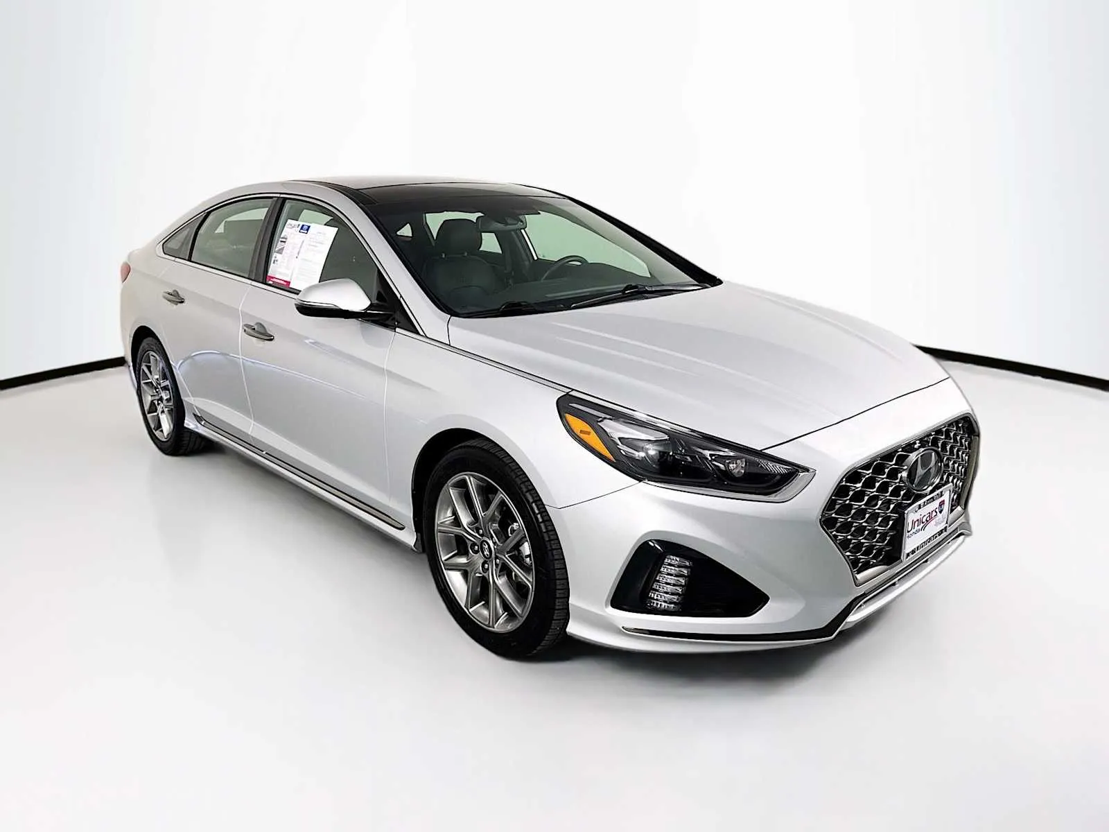 Silver 2019 Hyundai Sonata Limited for sale in Indio, CA