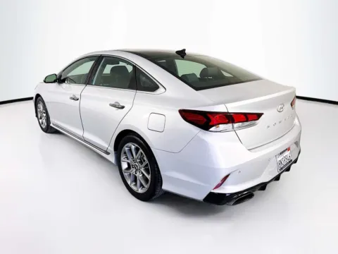 More photos of 2019 Hyundai Sonata Limited at Unicars Honda, CA