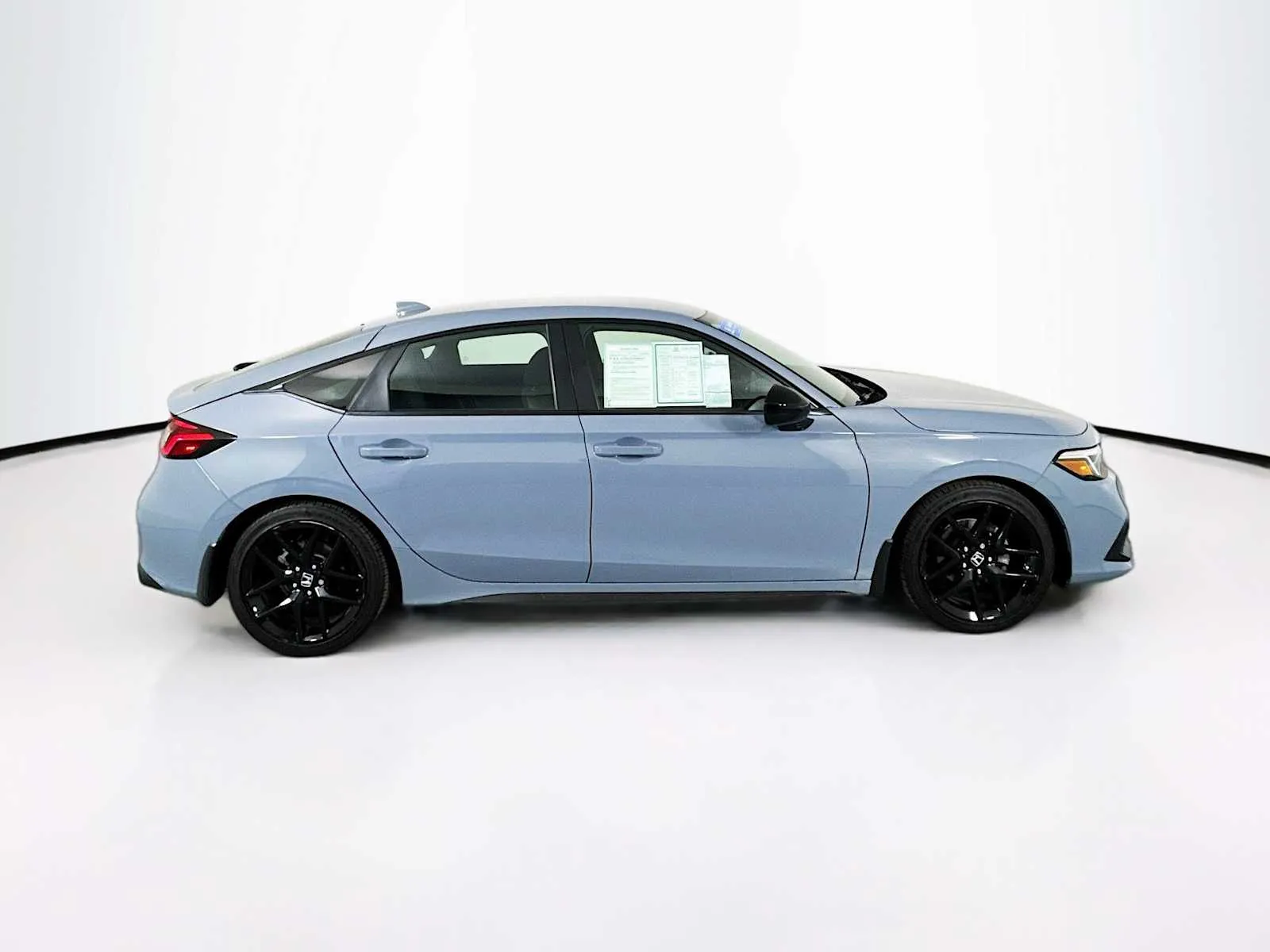 Honda Civic photo 8