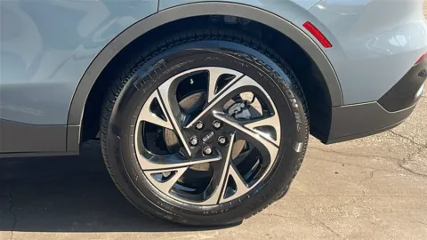 More photos of 2026 Lincoln Nautilus Premiere at Fiesta Ford, Inc., CA