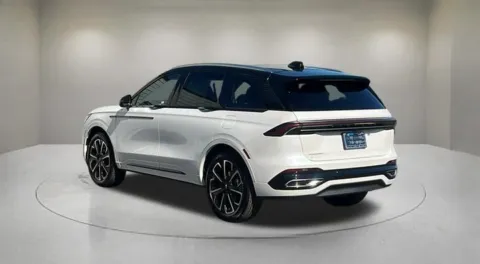 Another view of 2026 Lincoln Nautilus Reserve for sale in Indio, CA at Fiesta Ford, Inc.