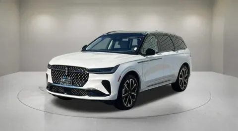 Photos of 2026 Lincoln Nautilus Reserve for sale in Indio, CA at Fiesta Ford, Inc.