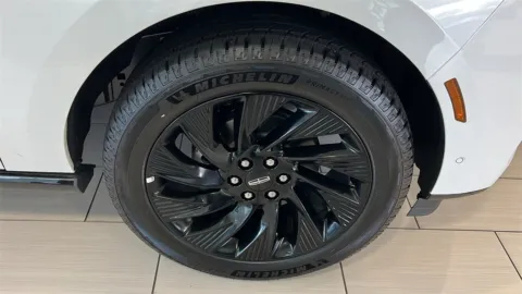 Another view of 2025 Lincoln Navigator Reserve for sale in Indio, CA at Fiesta Ford, Inc.