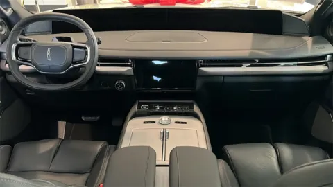 More photos of 2025 Lincoln Navigator Reserve at Fiesta Ford, Inc., CA