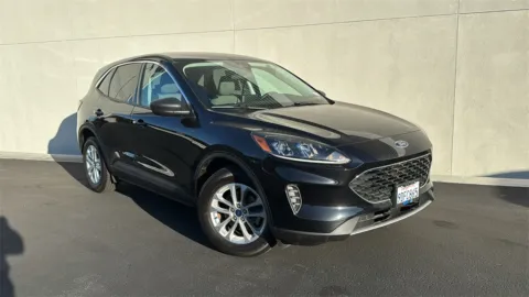 Black 2022 Ford Escape SE for sale in Indio, CA