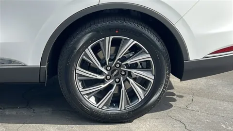 More photos of 2026 Lincoln Aviator Premiere at Fiesta Ford, Inc., CA