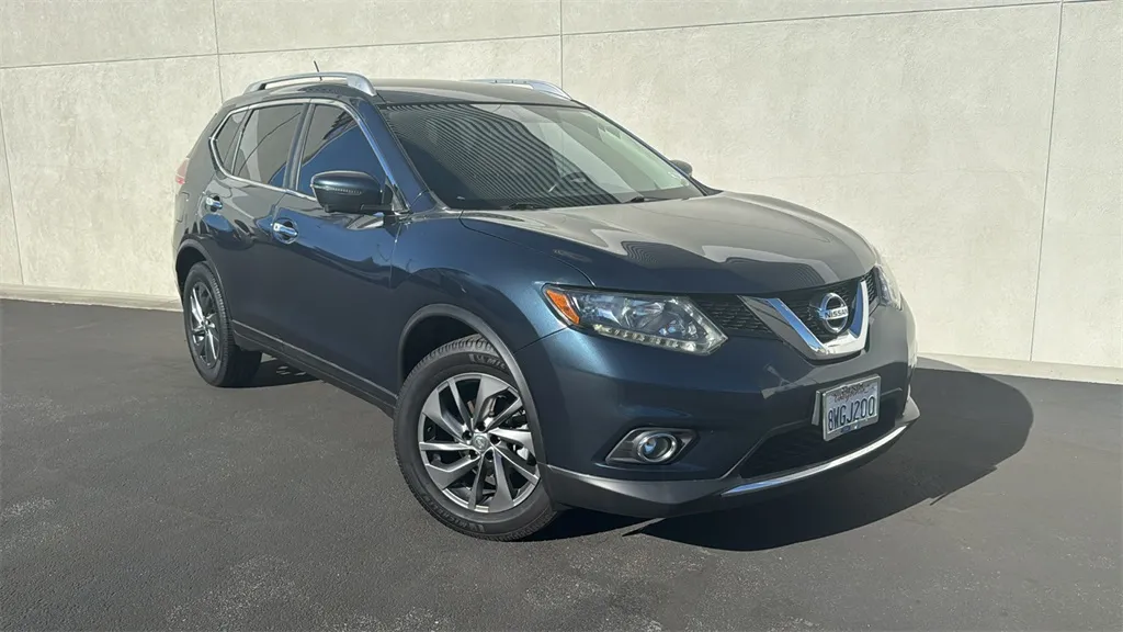 Blue 2016 Nissan Rogue SL for sale in Indio, CA