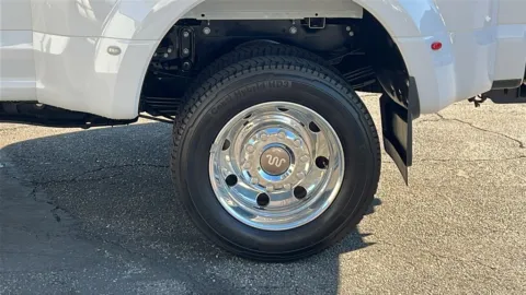 More photos of 2022 Ford F-450SD King Ranch at Fiesta Ford, Inc., CA