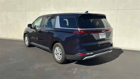 More photos of 2023 Kia Carnival LX at Fiesta Ford, Inc., CA