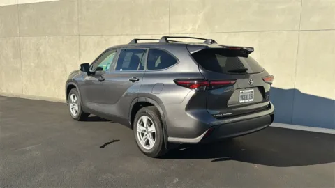 More photos of 2024 Toyota Highlander LE at Fiesta Ford, Inc., CA