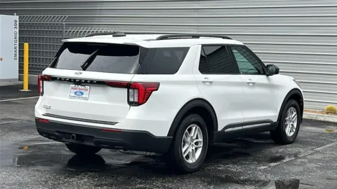 More photos of 2025 Ford Explorer Active at Fiesta Ford, Inc., CA