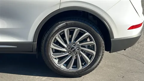 More photos of 2025 Lincoln Corsair Reserve at Fiesta Ford, Inc., CA