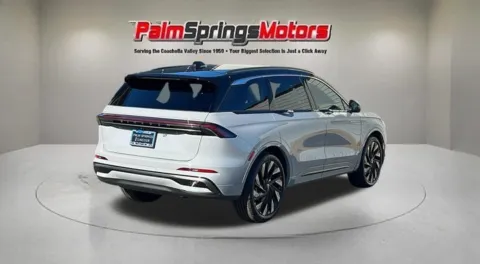 More photos of 2026 Lincoln Nautilus Black Label at Fiesta Ford, Inc., CA