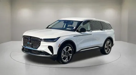 Photos of 2026 Lincoln Nautilus Premiere for sale in Indio, CA at Fiesta Ford, Inc.