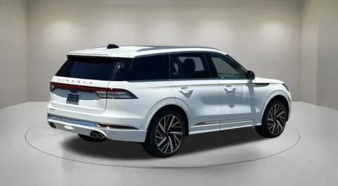 More photos of 2026 Lincoln Aviator Black Label at Fiesta Ford, Inc., CA
