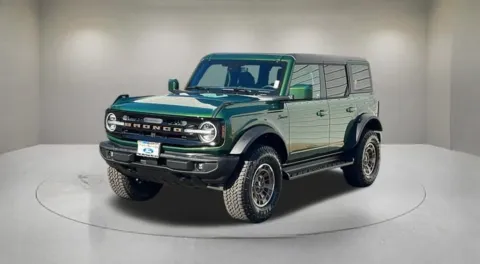 Photos of 2025 Ford Bronco Outer Banks for sale in Indio, CA at Fiesta Ford, Inc.