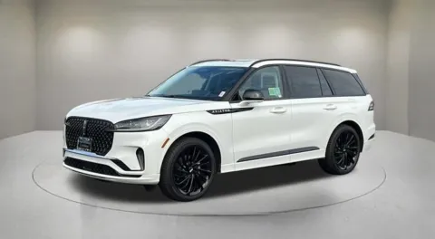 Photos of 2026 Lincoln Aviator Reserve for sale in Indio, CA at Fiesta Ford, Inc.