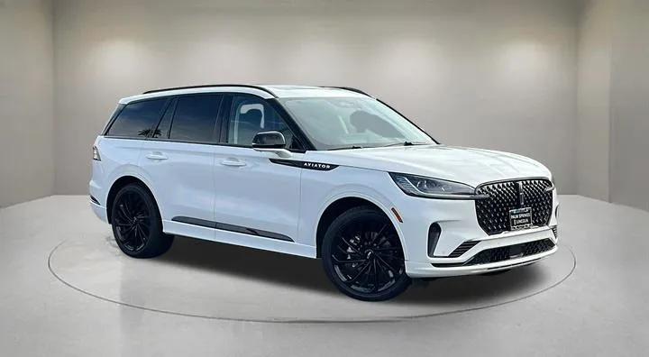 White 2026 Lincoln Aviator Reserve for sale in Indio, CA