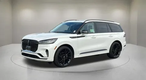 Photos of 2026 Lincoln Aviator Reserve for sale in Indio, CA at Fiesta Ford, Inc.