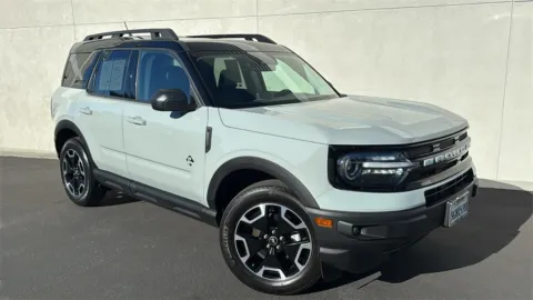 Gray 2023 Ford Bronco Sport Outer Banks for sale in Indio, CA