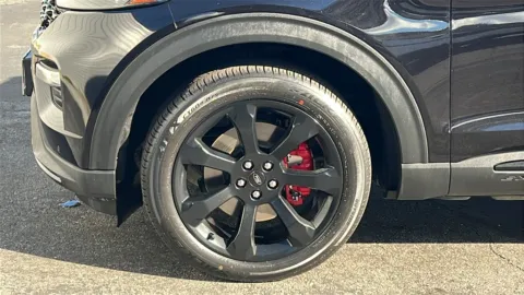 More photos of 2022 Ford Explorer ST at Fiesta Ford, Inc., CA