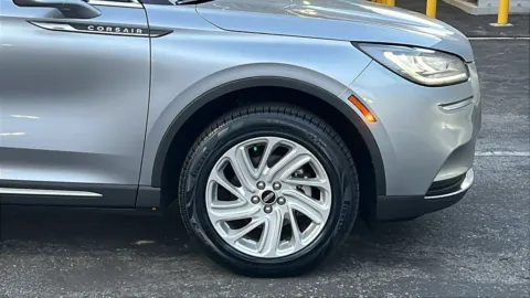 More photos of 2022 Lincoln Corsair Standard at Fiesta Ford, Inc., CA