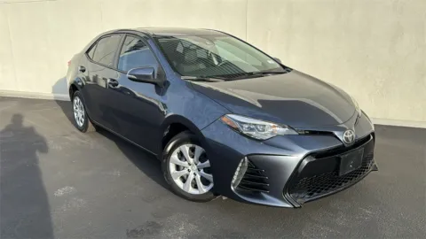 Gray 2017 Toyota Corolla SE for sale in Indio, CA