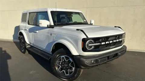 White 2025 Ford Bronco Outer Banks for sale in Indio, CA