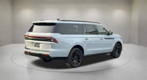 More photos of 2026 Lincoln Navigator L Reserve at Fiesta Ford, Inc., CA