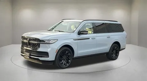 Photos of 2026 Lincoln Navigator L Reserve for sale in Indio, CA at Fiesta Ford, Inc.