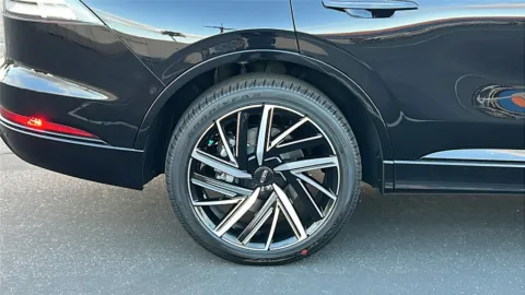 More photos of 2026 Lincoln Aviator Black Label at Fiesta Ford, Inc., CA