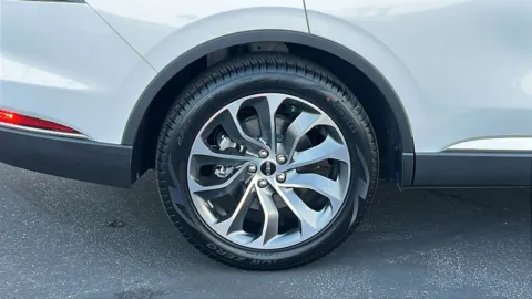 More photos of 2026 Lincoln Aviator Reserve at Fiesta Ford, Inc., CA