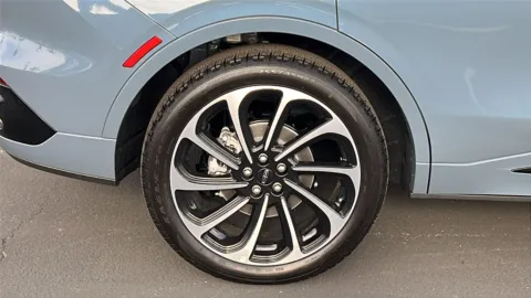 More photos of 2026 Lincoln Nautilus Black Label at Fiesta Ford, Inc., CA