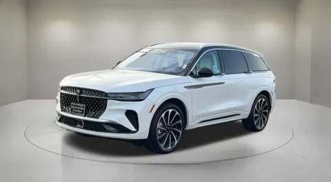 Photos of 2026 Lincoln Nautilus Black Label for sale in Indio, CA at Fiesta Ford, Inc.