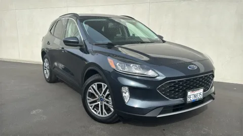 Blue 2022 Ford Escape SEL for sale in Indio, CA