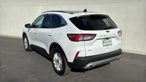 More photos of 2022 Ford Escape SE Hybrid at Fiesta Ford, Inc., CA