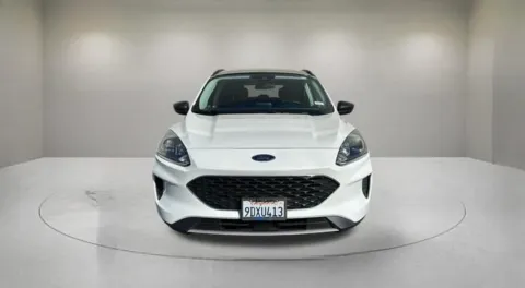 Photos of 2022 Ford Escape Hybrid SE for sale in Indio, CA at Fiesta Ford, Inc.