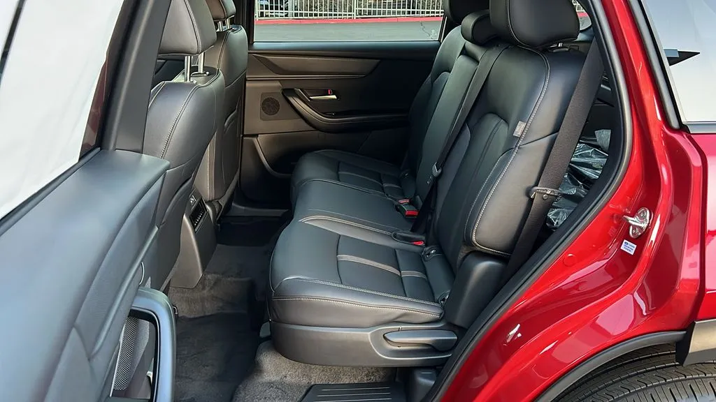 Mazda CX-70 photo 8