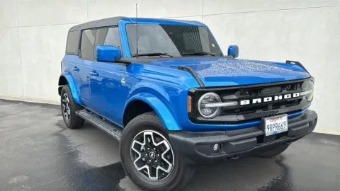 Blue 2024 Ford Bronco Outer Banks for sale in Indio, CA