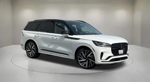 White 2025 Lincoln Aviator Black Label for sale in Indio, CA