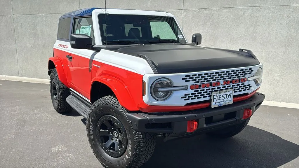 White 2025 Ford Bronco Stroppe Edition for sale in Indio, CA