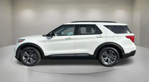 More photos of 2023 Ford Explorer XLT at Fiesta Ford, Inc., CA