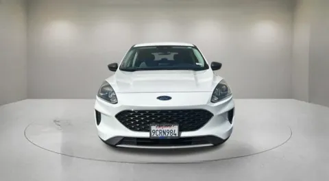 Photos of 2022 Ford Escape Hybrid SE for sale in Indio, CA at Fiesta Ford, Inc.